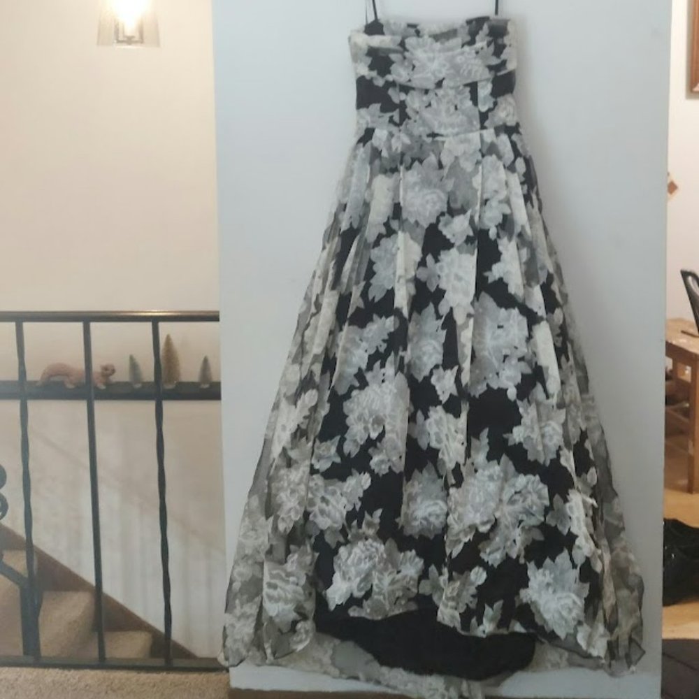 Floral Prom/Formal Gown